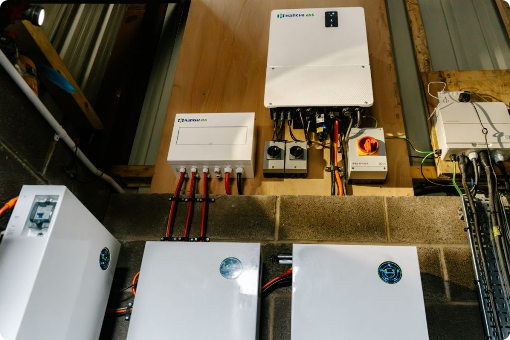 RN Electrical full HANCHU ESS off-grid battery storage system