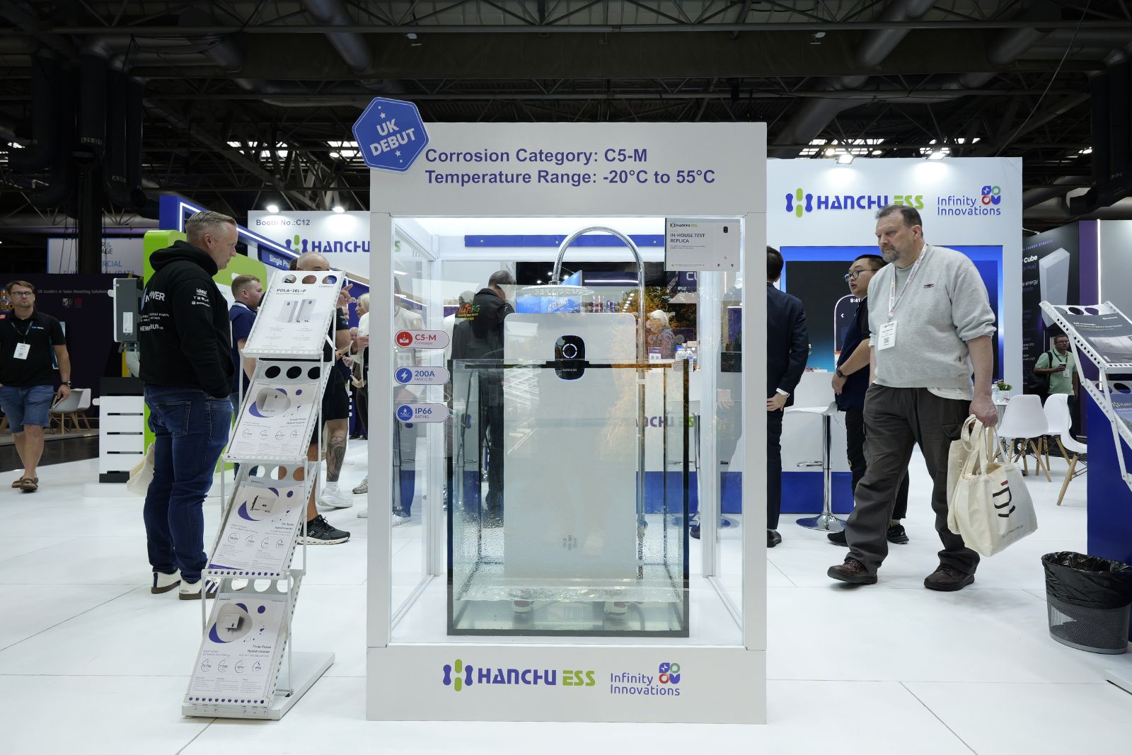 HANCHU Polaris L 16kWh battery showcase at Solar & Storage Live